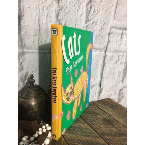 1993 School Text Book Reading Book “Cats Sleep Anywhere” Elementary Ages 6-10 - Picture 2 of 11